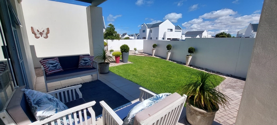 3 Bedroom Property for Sale in Blue Lagoon Western Cape